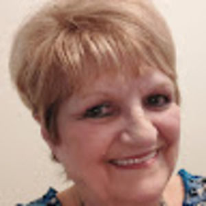 Meet your Posher, Gina